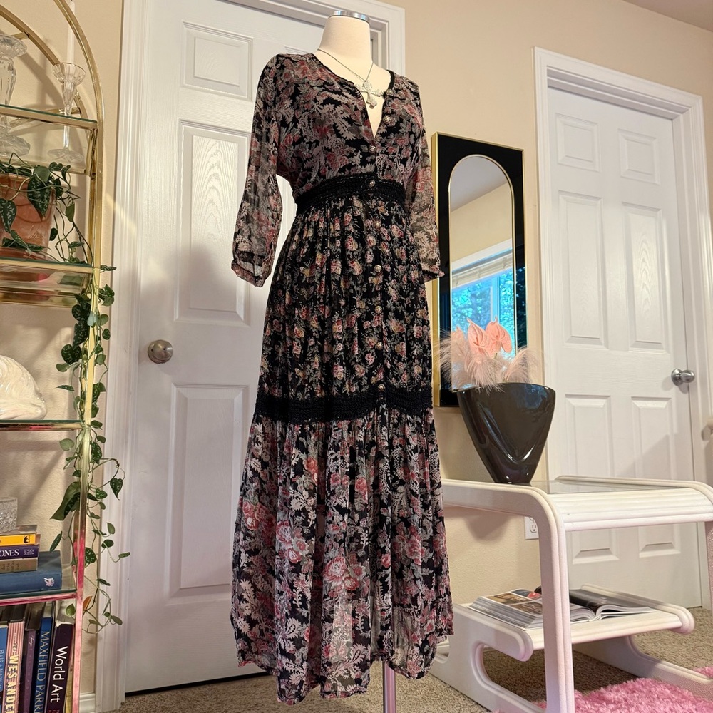 ❌SOLD❌ Vintage Floral Boho Whimsigoth Maxi Dress